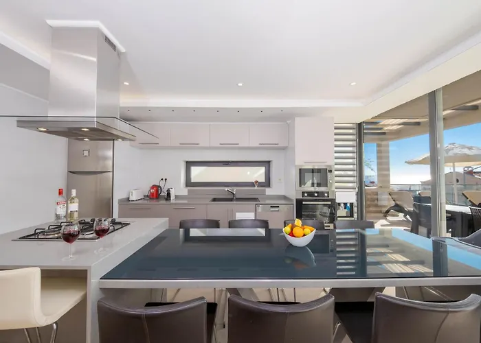 Modern&spacious In Kalamar Bay Villa *