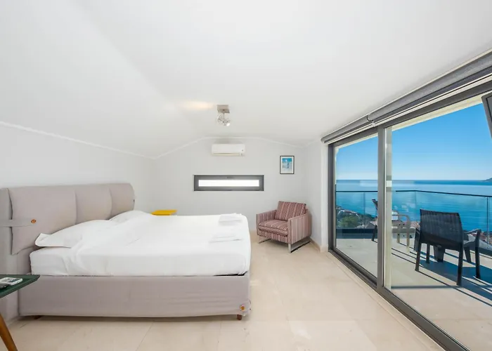 Modern&spacious In Kalamar Bay Kaş