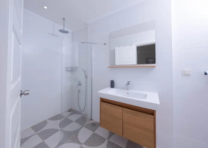 Βίλα Modern & Spacious In Kalamar Bay