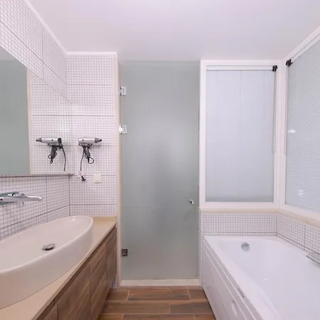 Modern & Spacious In Kalamar Bay Каш