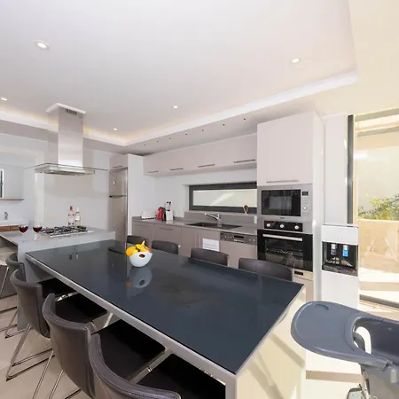 Modern & Spacious In Kalamar Bay * Каш