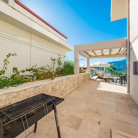 Modern & Spacious In Kalamar Bay Вилла